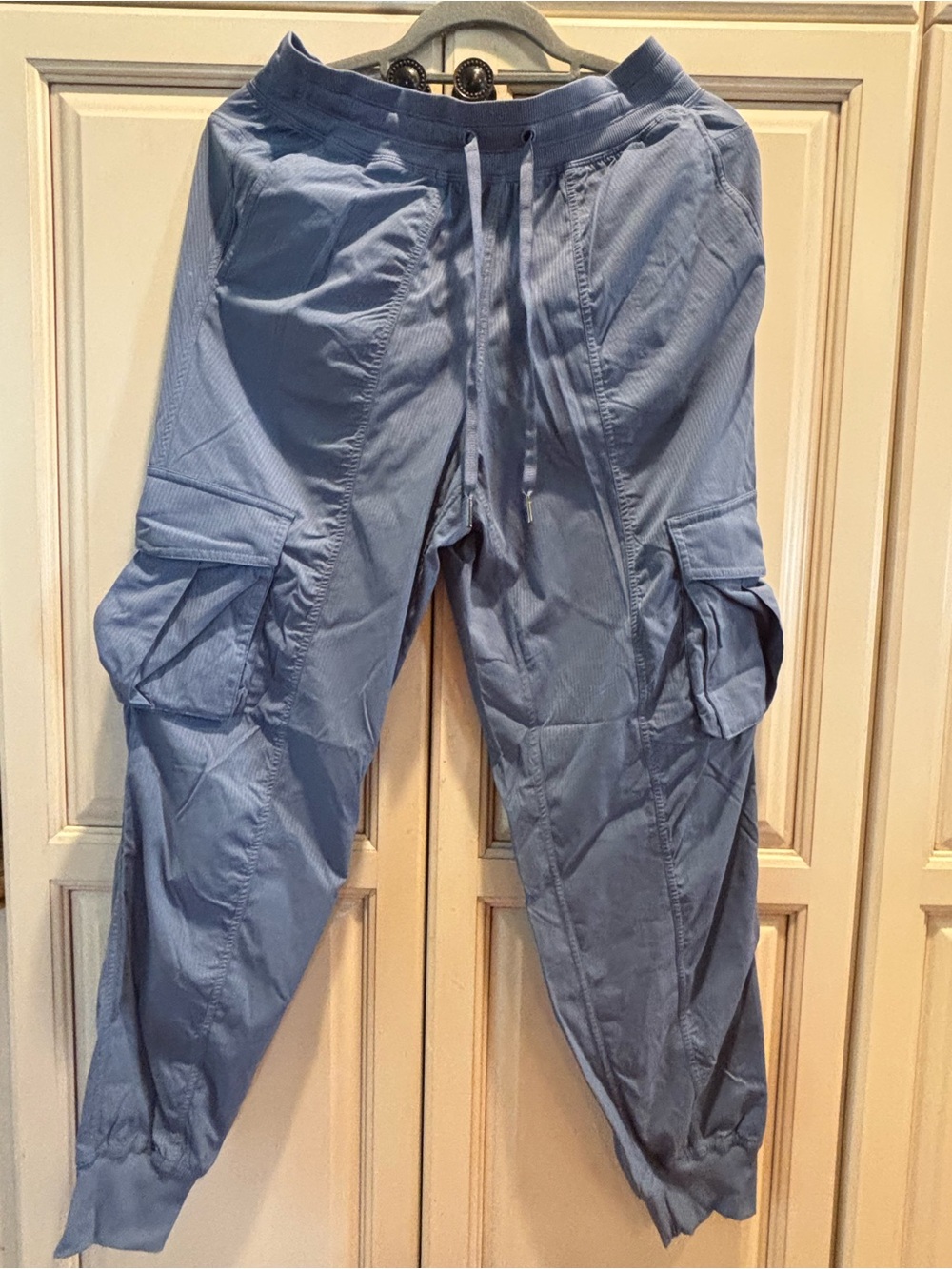Lululemon Dance Studio Relaxed-Fit Mid-Rise Cargo Jogger